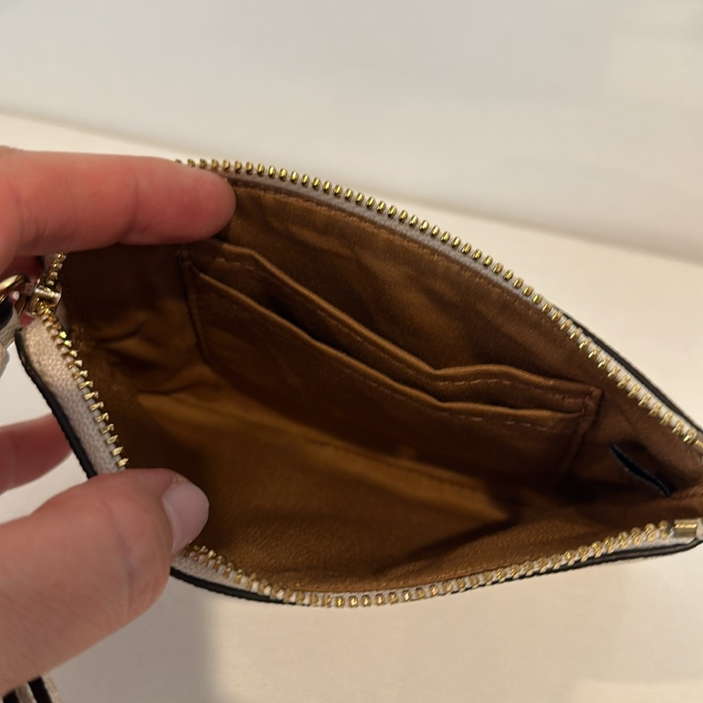 Coach Corner Zip Wristlet cream - Picture 3 of 3